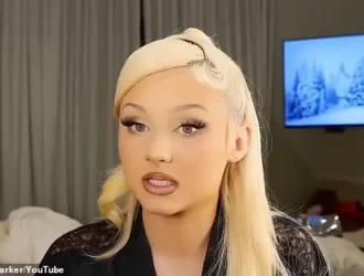 Alabama Barker Teeth